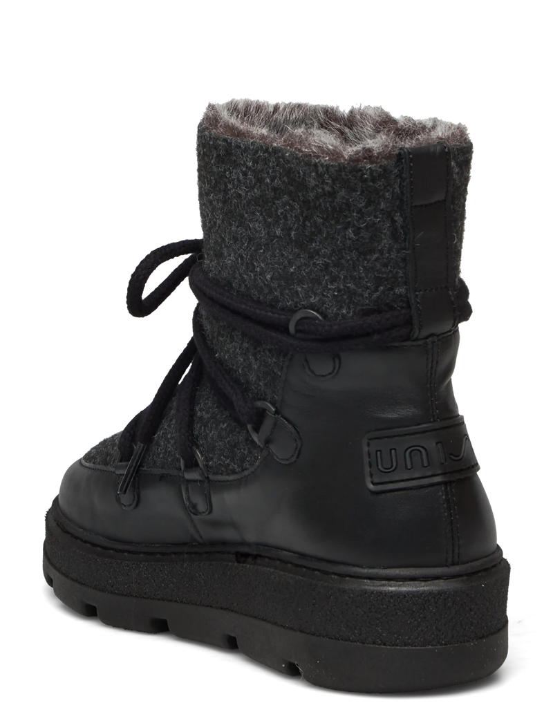 Apres Ski Ankle Boot, Black